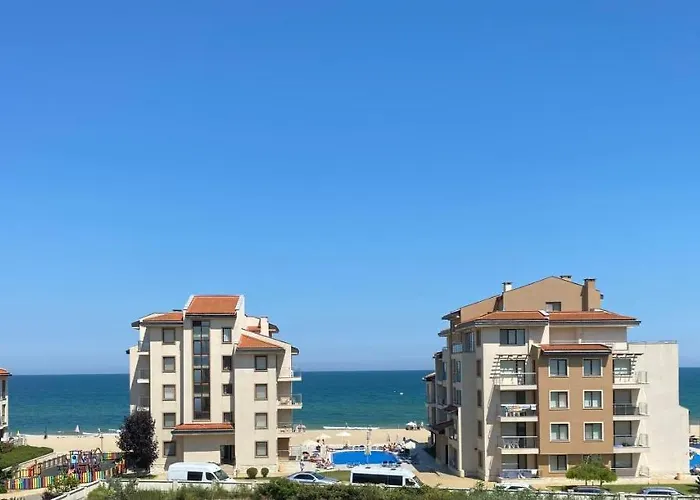 Prostor Aparthotel 4*