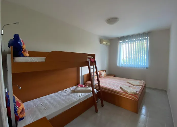 Aparthotel Prostor 4*