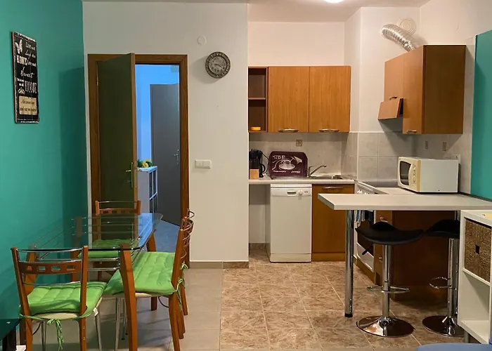 Prostor Aparthotel 4*